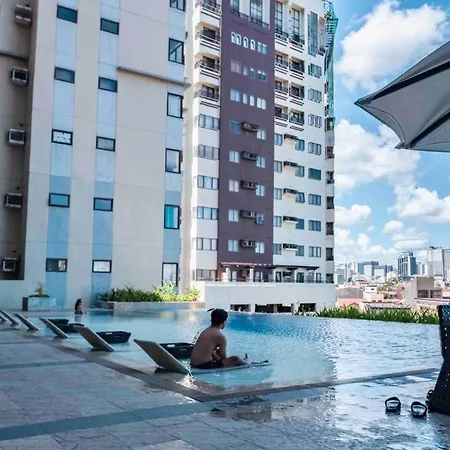 Hotel Living ,The Persimmon Suites 2-4Pax Cebu Exterior photo