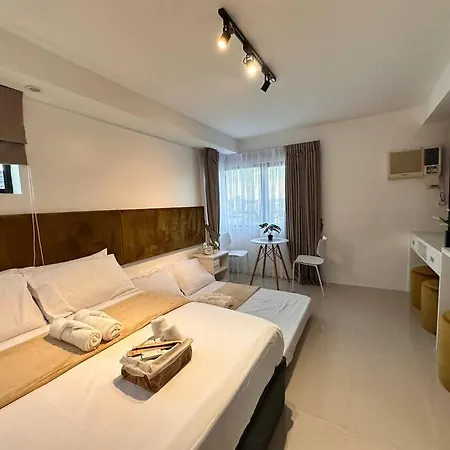 Hotel Living ,The Persimmon Suites 2-4Pax Cebu Exterior photo